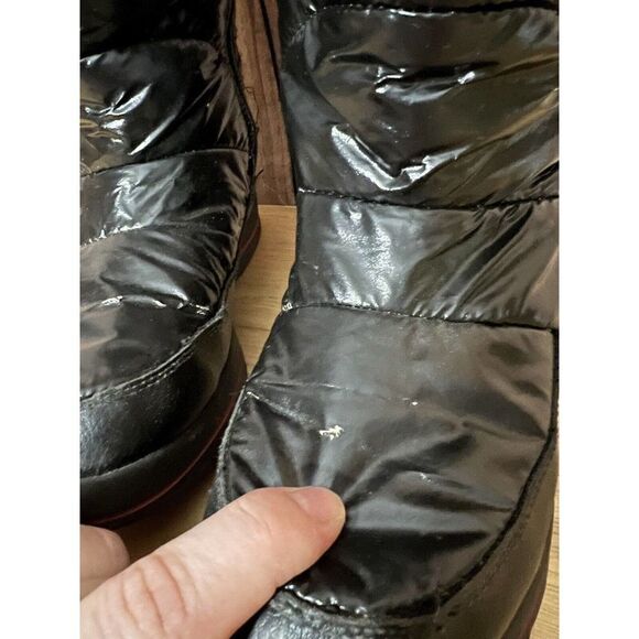 Cat & Jack Girls' Nicole Zipper Black Winter Snow Boots - Picture 4 of 8